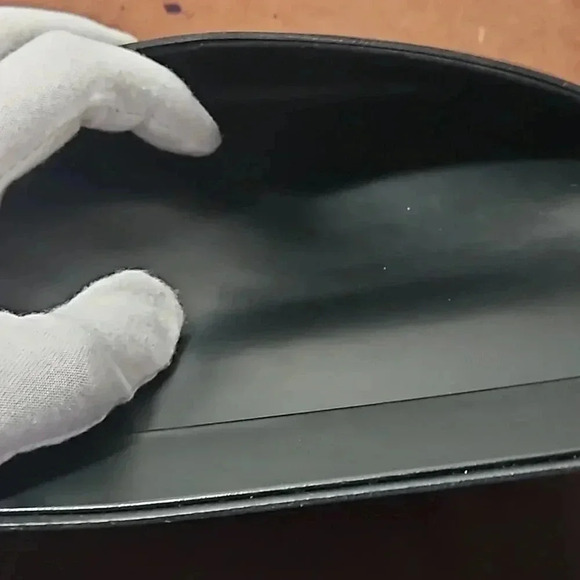 Saint Laurent Black Leather Sunglass Case with Magnetic Closure - Unused - Picture 6 of 6